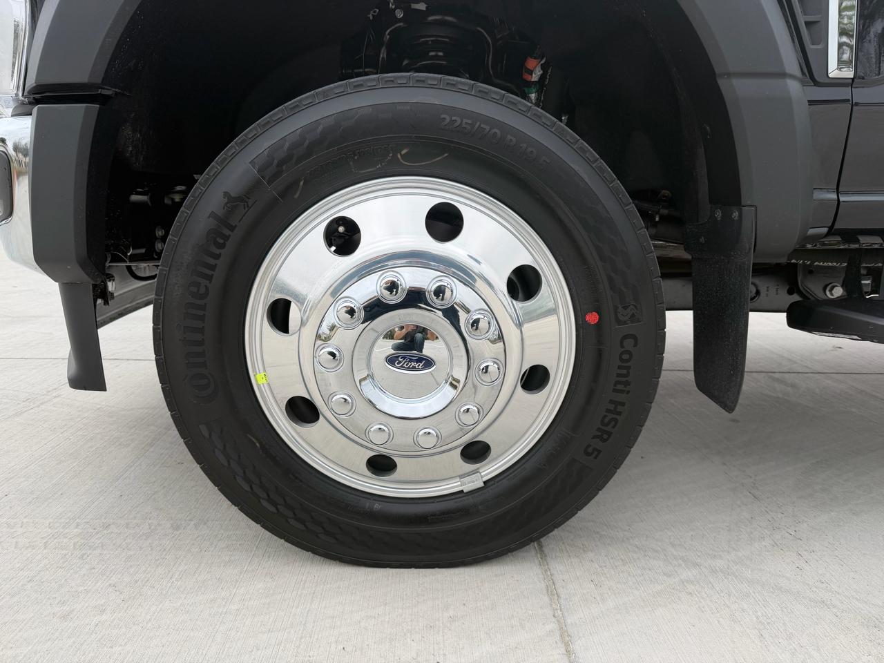 Ford F-450 SD Regular Cab DRW 2WD 2026