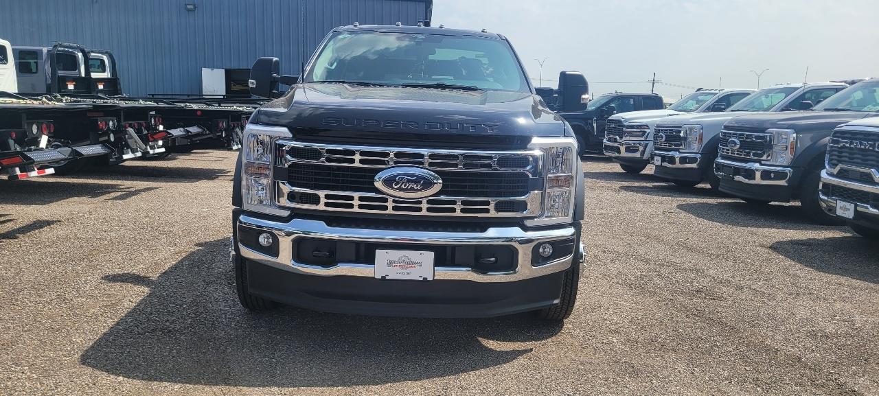 Ford F-450 SD Regular Cab DRW 2WD 2026