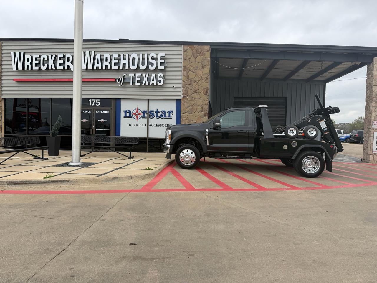 Ford F-450 SD Regular Cab DRW 2WD 2026