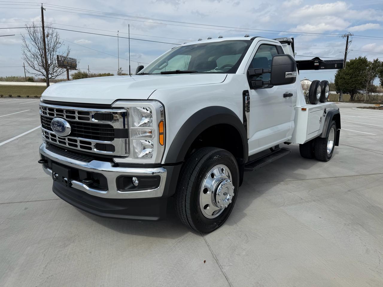 Ford F-450 SD Regular Cab DRW 2WD 2026