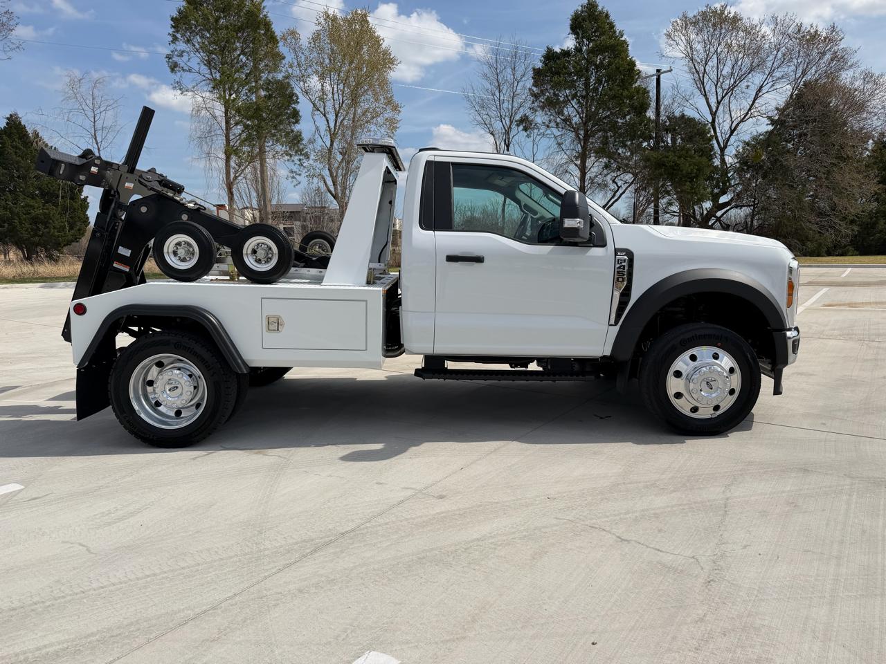 Ford F-450 SD Regular Cab DRW 2WD 2026