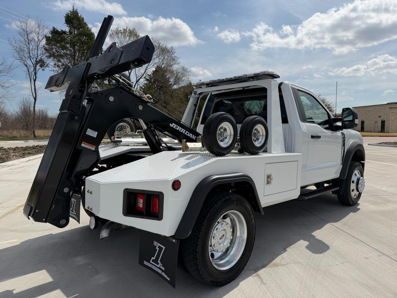 Ford F-450 SD Regular Cab DRW 2WD 2026