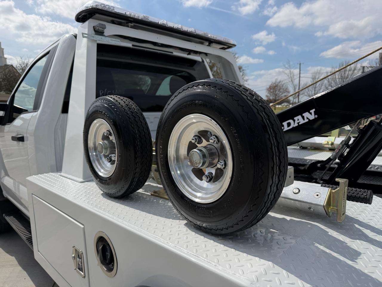 Ford F-450 SD Regular Cab DRW 2WD 2026