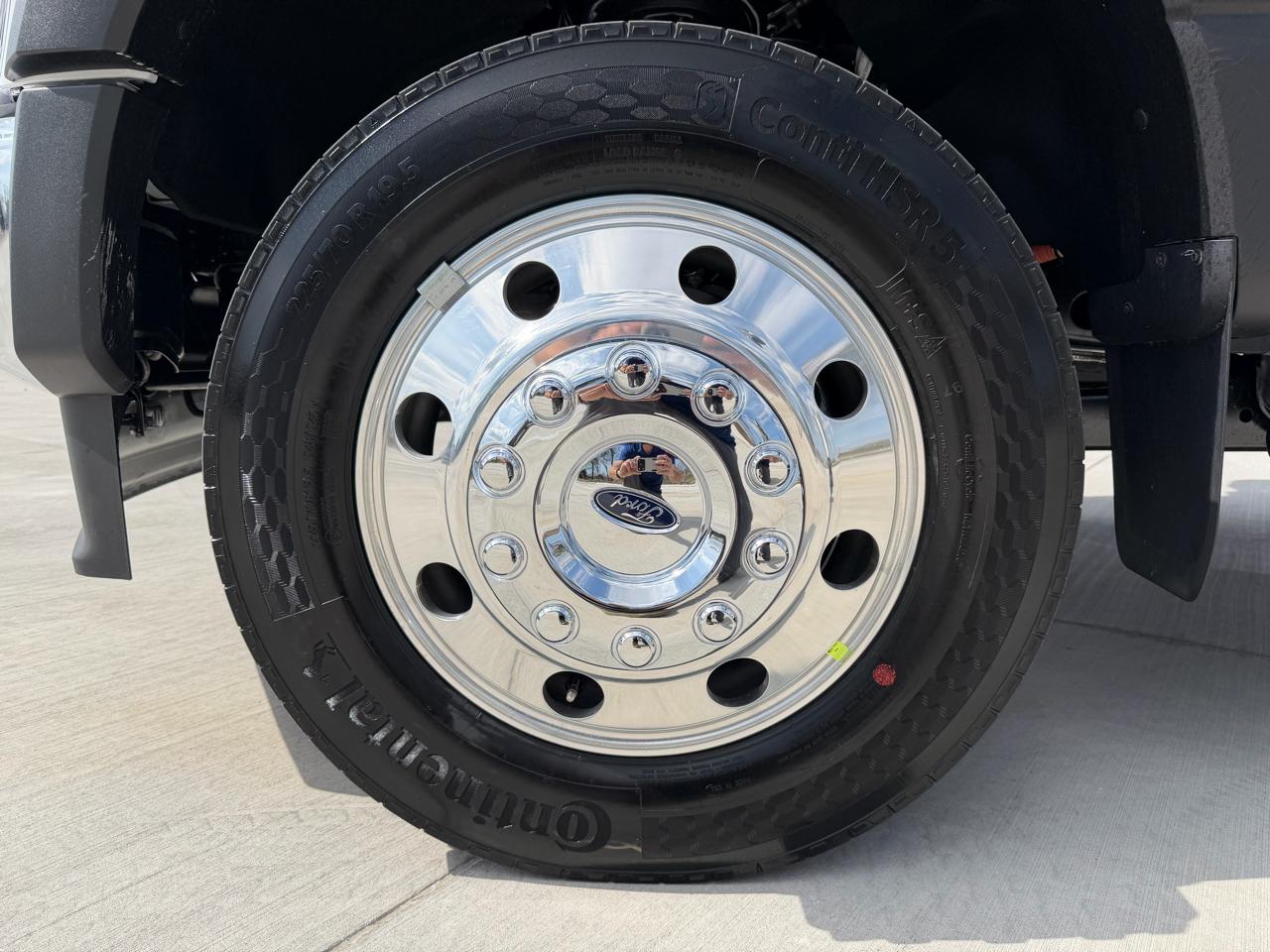 Ford F-450 SD Regular Cab DRW 2WD 2026