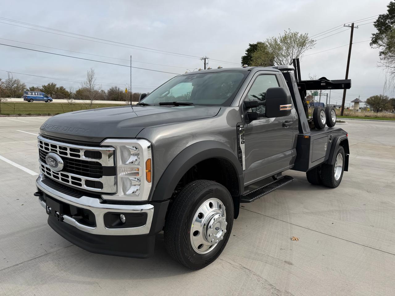 Ford F-450 SD Regular Cab DRW 2WD 2026