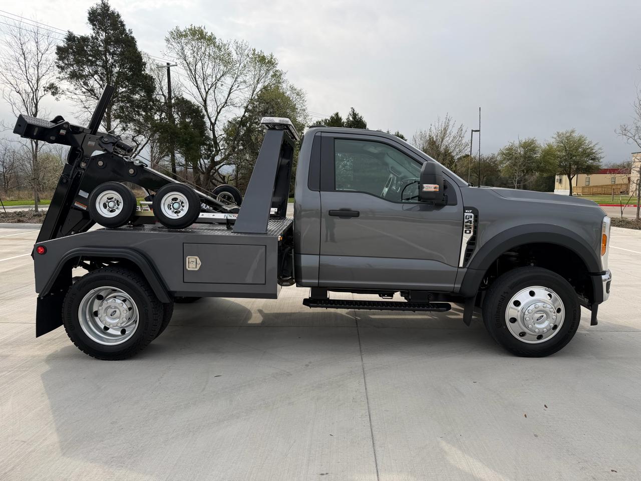 Ford F-450 SD Regular Cab DRW 2WD 2026