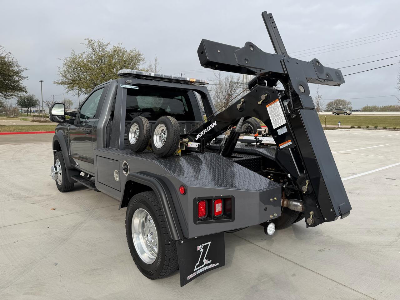 Ford F-450 SD Regular Cab DRW 2WD 2026