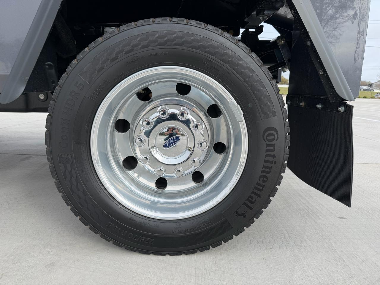 Ford F-450 SD Regular Cab DRW 2WD 2026