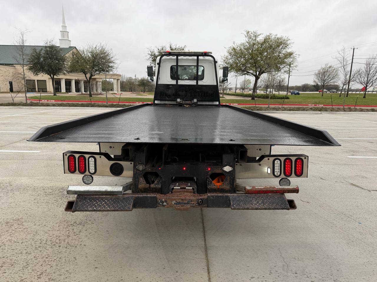 Hino Conventional Cab  2016