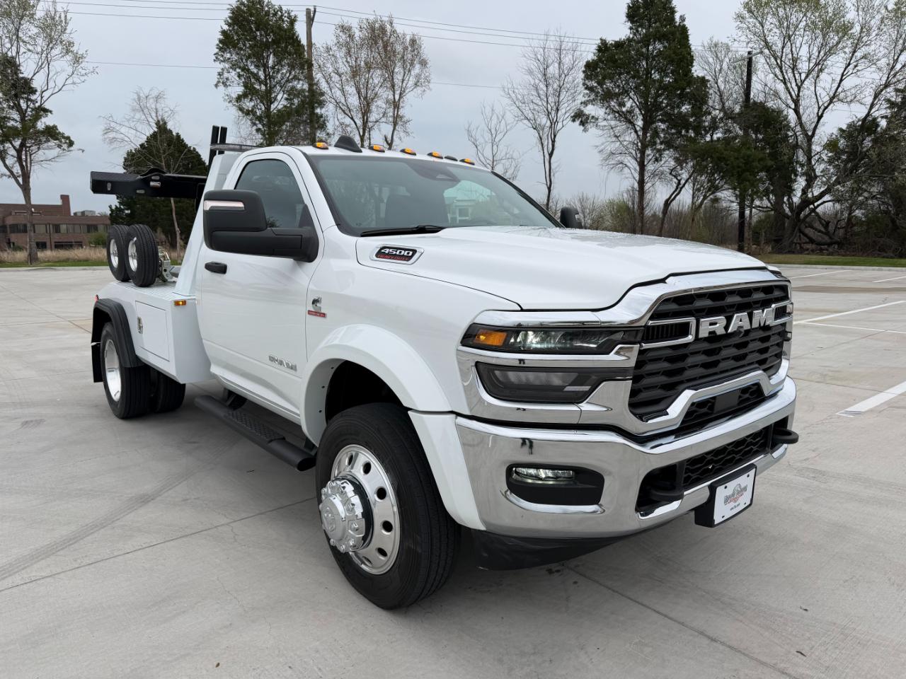 RAM 4500 Regular Cab SWB 2WD DRW 2026