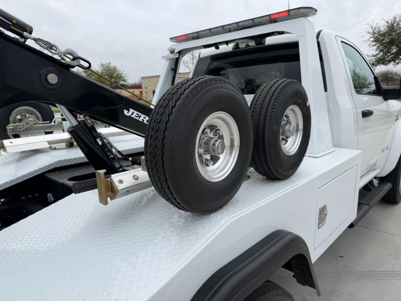 RAM 4500 Regular Cab SWB 4WD DRW 2026