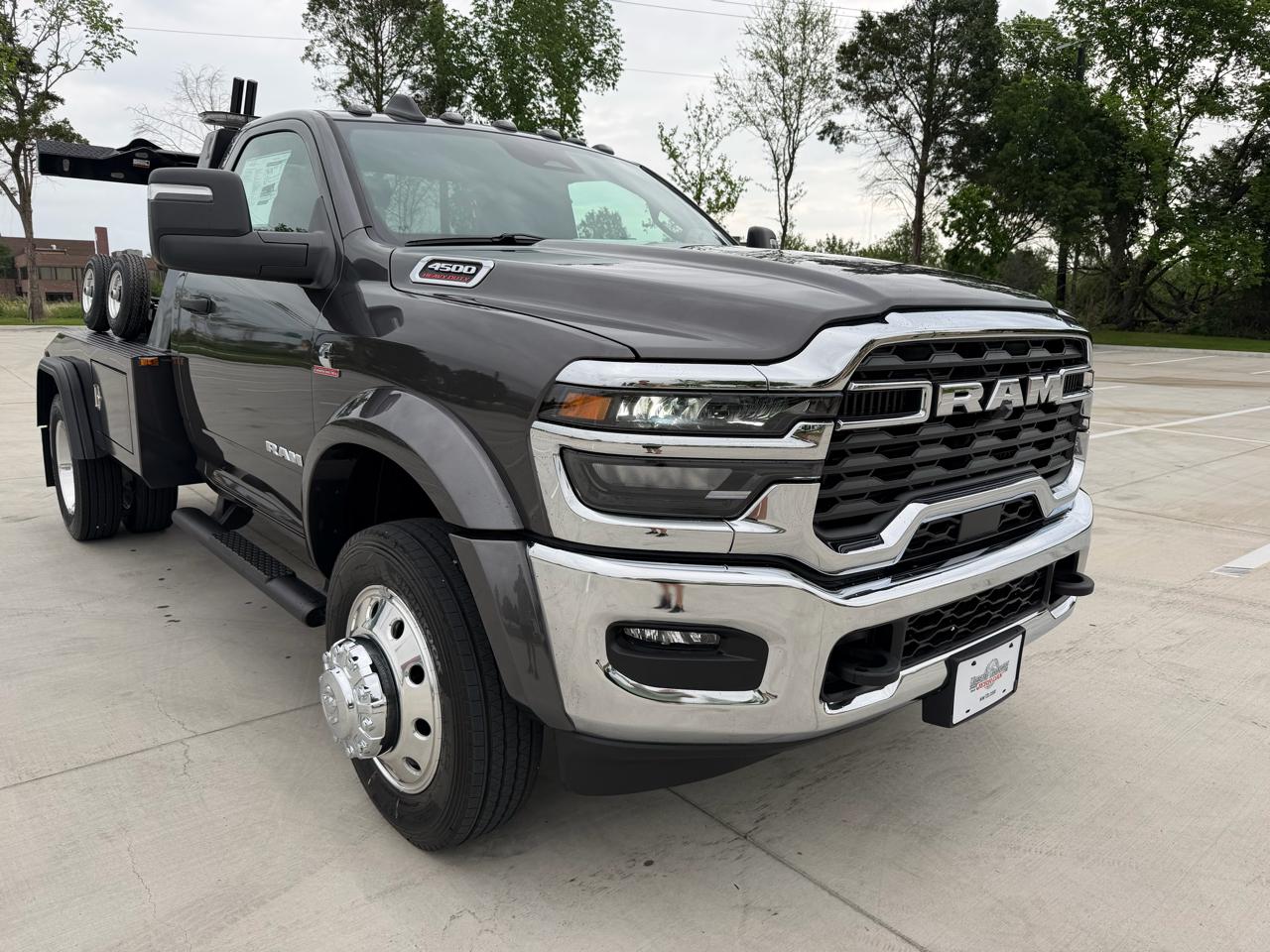 RAM 4500 Regular Cab SWB 2WD DRW 2026