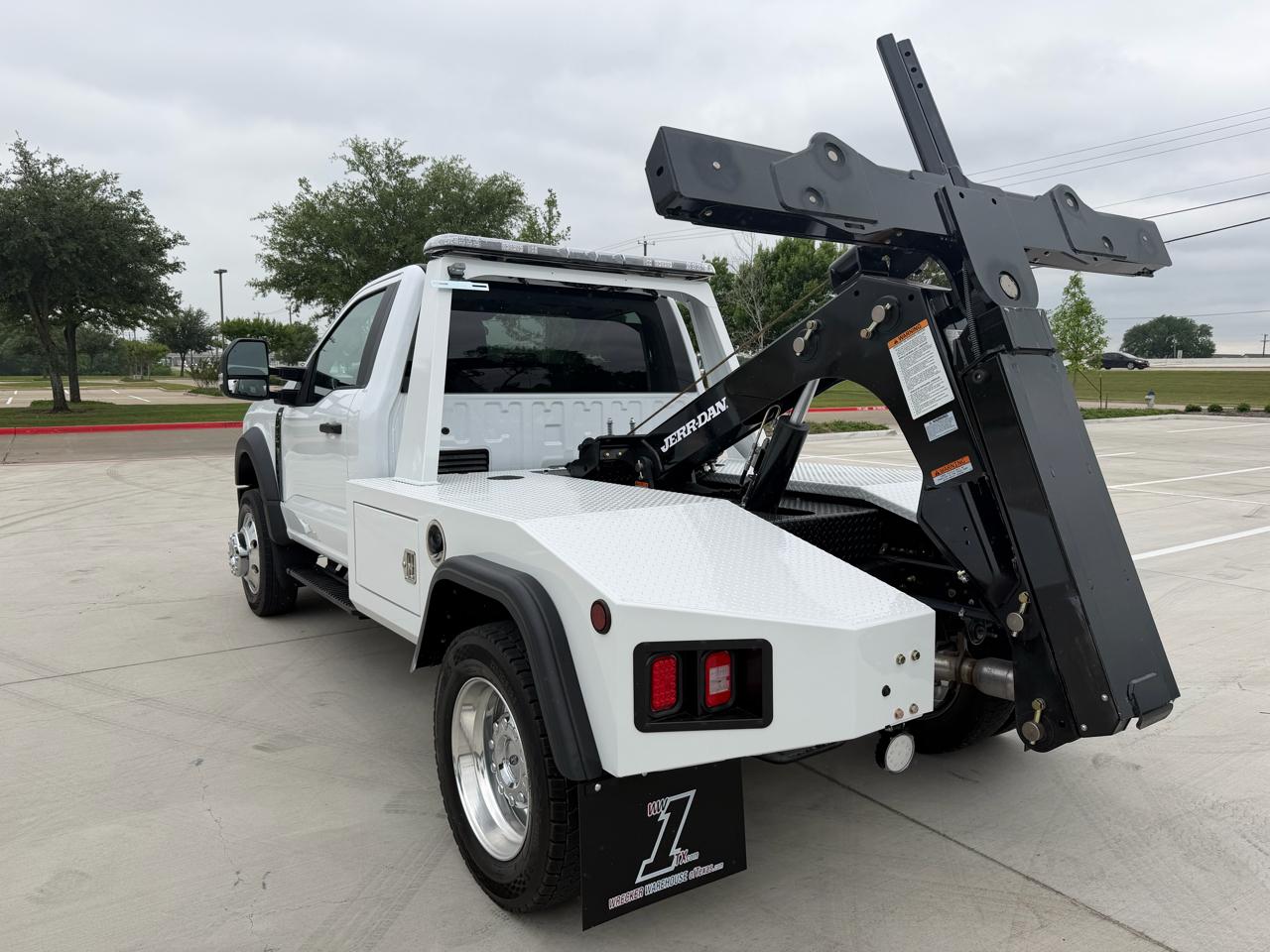 Ford F-450 SD Regular Cab DRW 2WD 2026