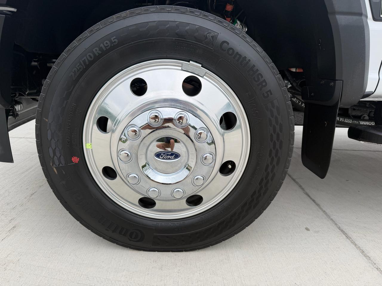 Ford F-450 SD Regular Cab DRW 2WD 2026