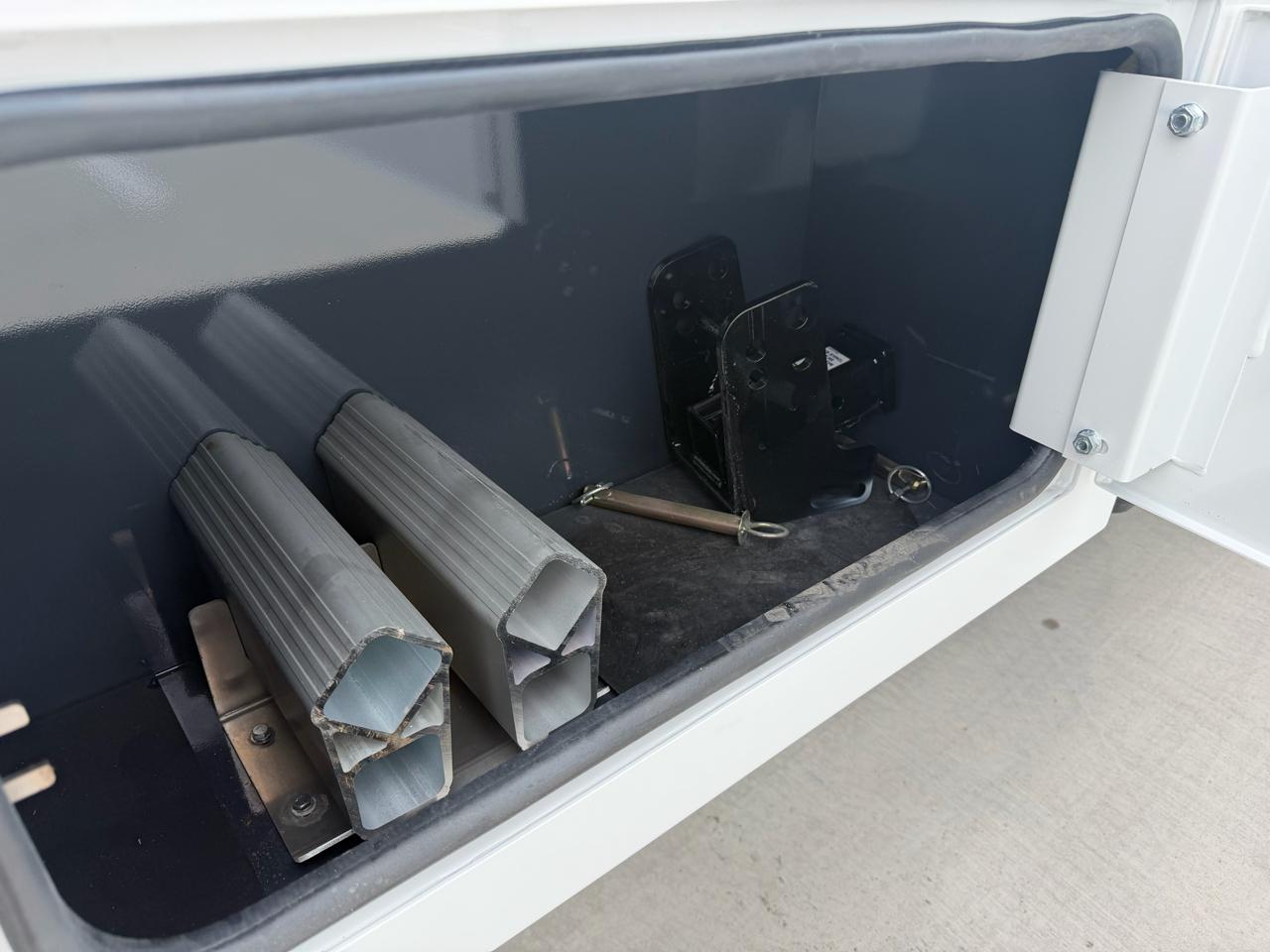 Ford F-450 SD Regular Cab DRW 2WD 2026