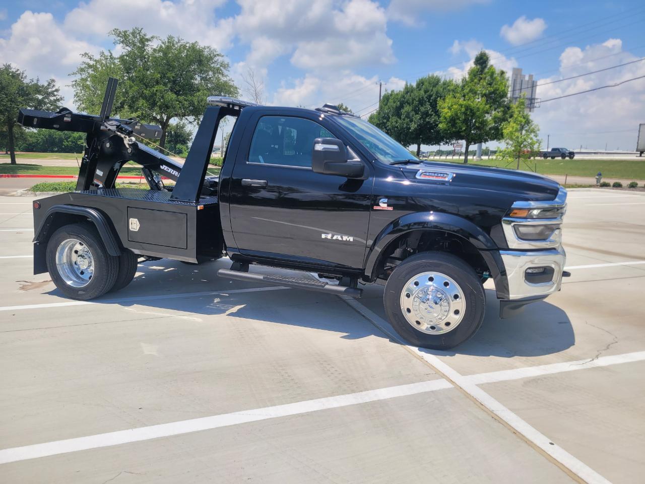 RAM 4500 Regular Cab SWB 2WD DRW 2026