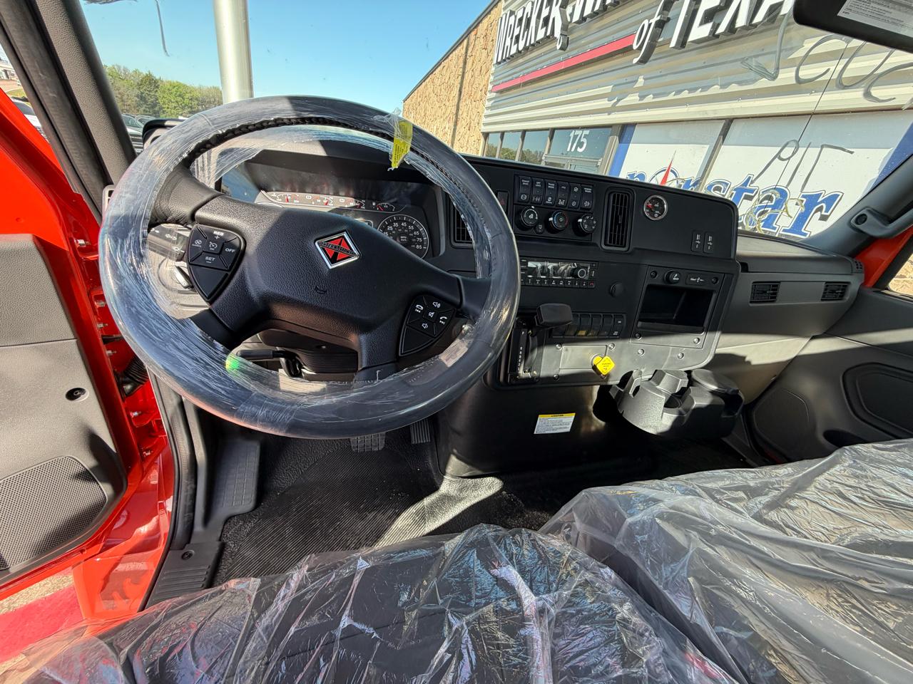 International MV607  2027