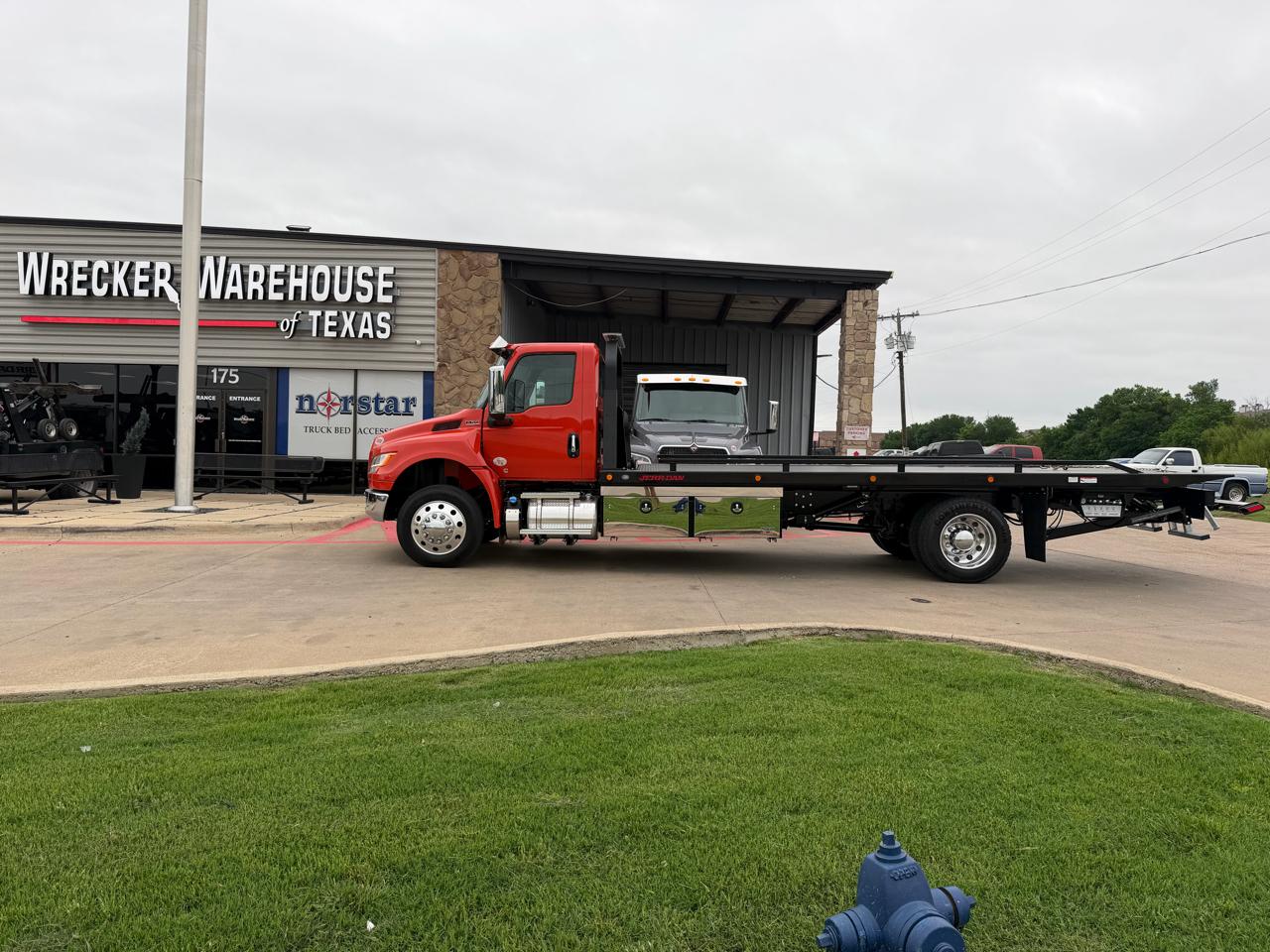 International MV607  2027