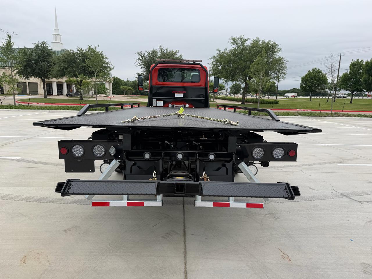 International MV607  2027