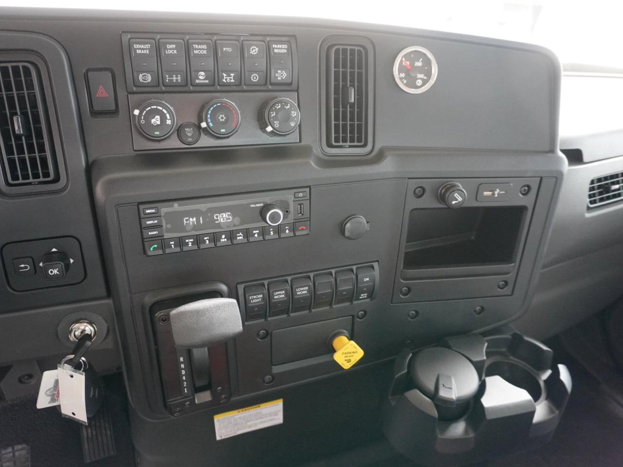 International MV607  2027