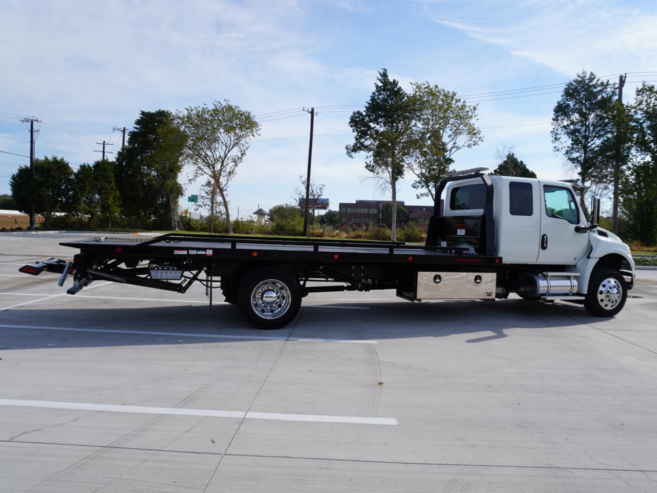 International MV607  2027