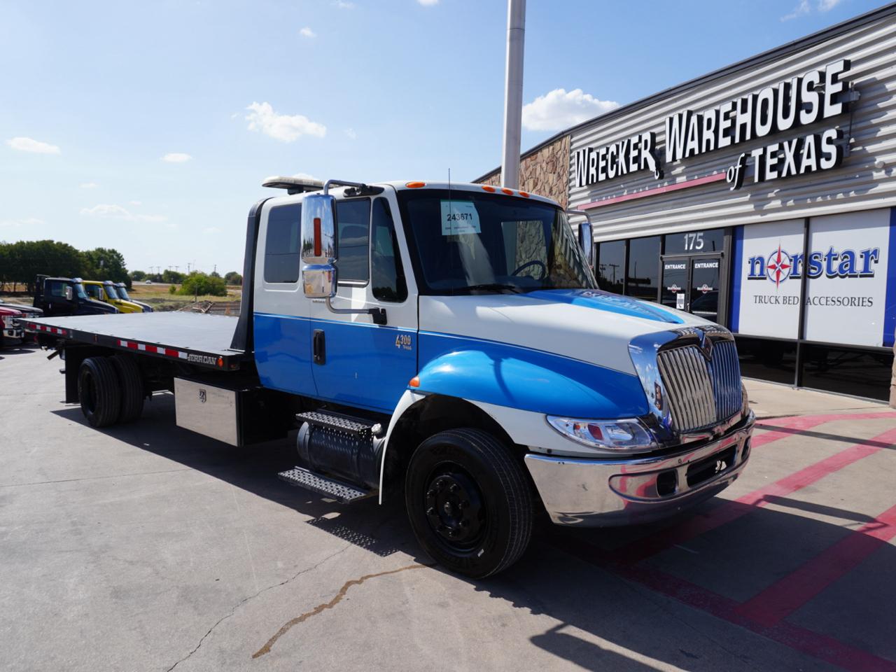 International 4300  2006