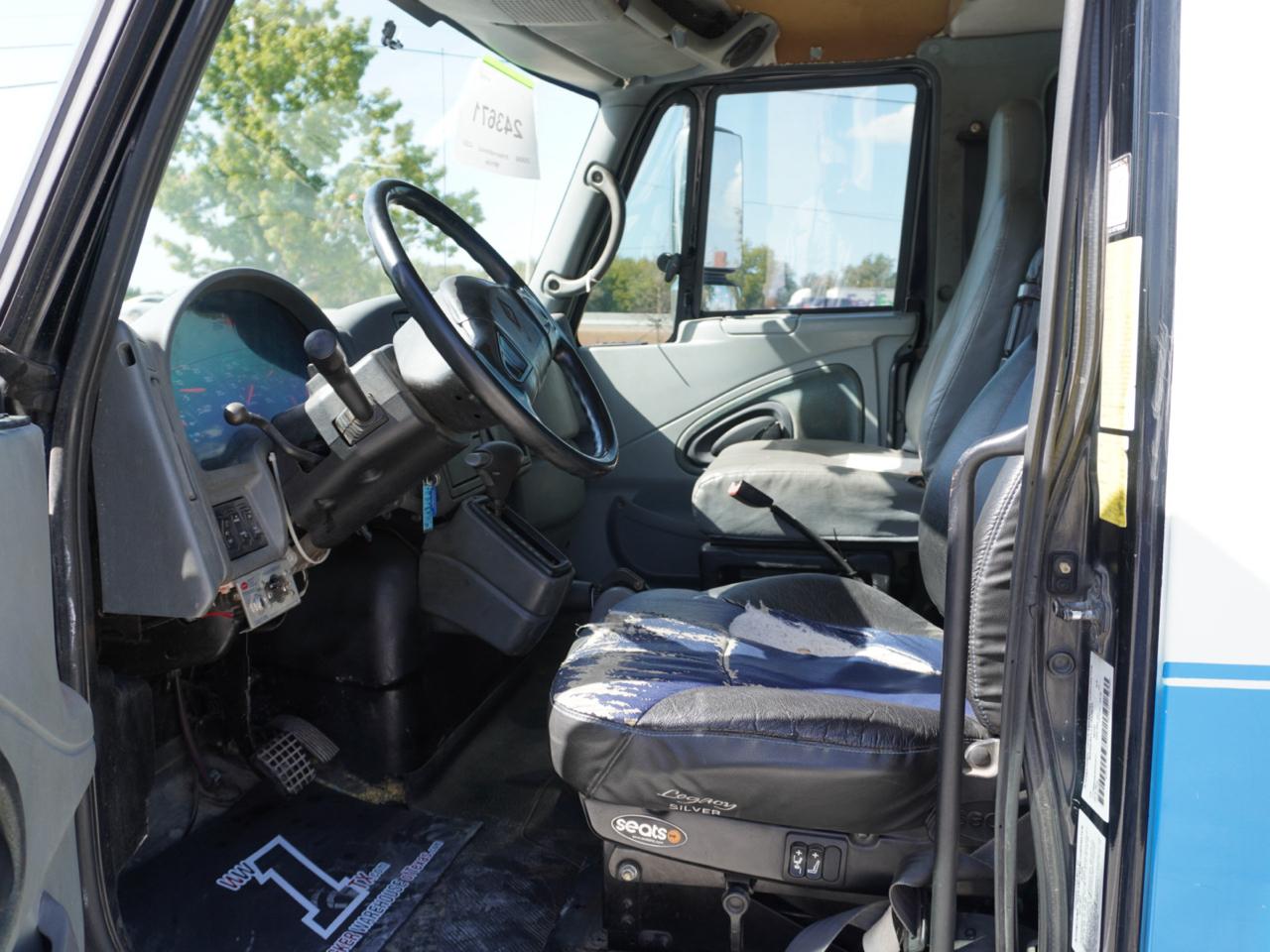 International 4300  2006