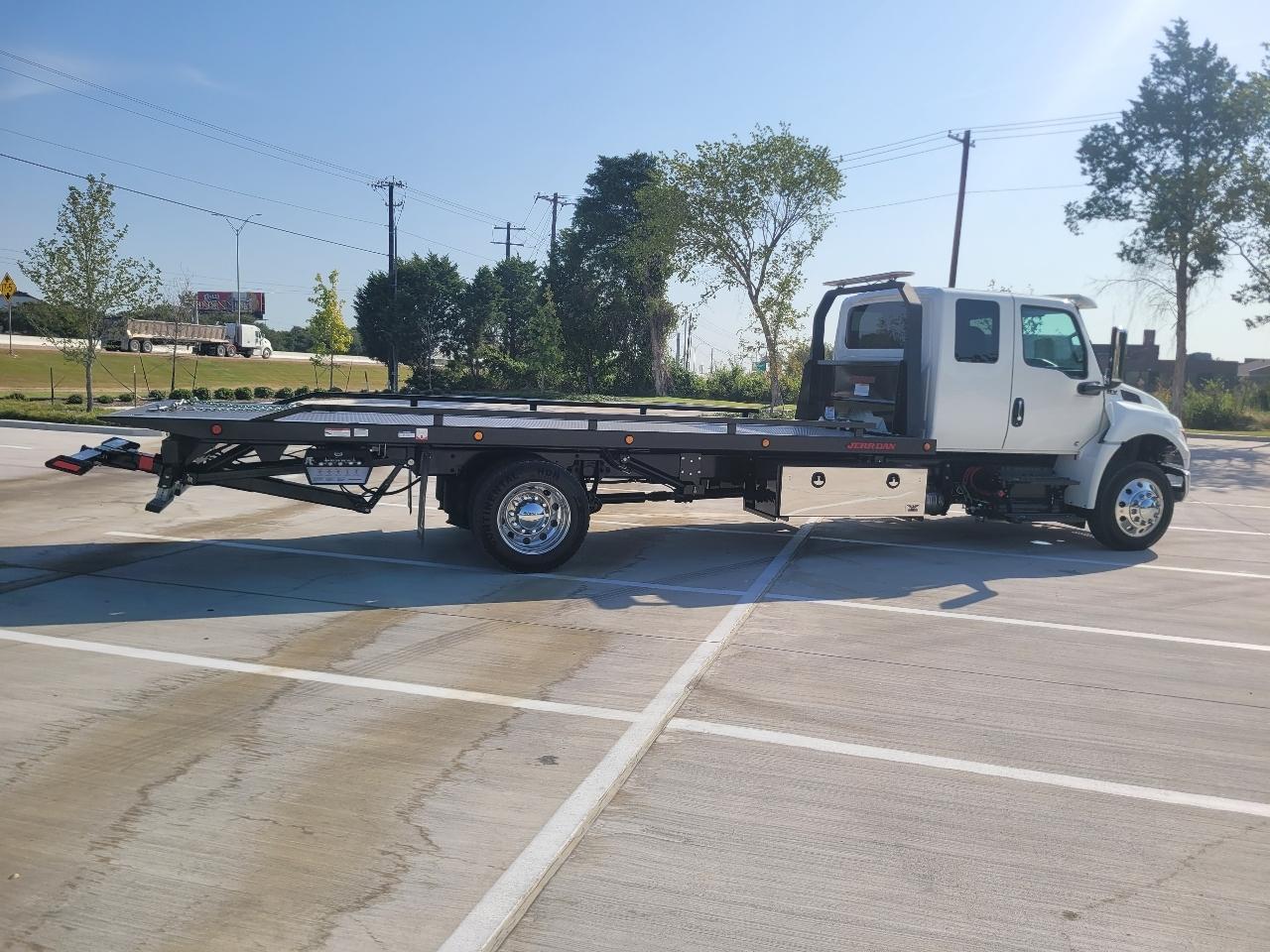 International MV607  2027