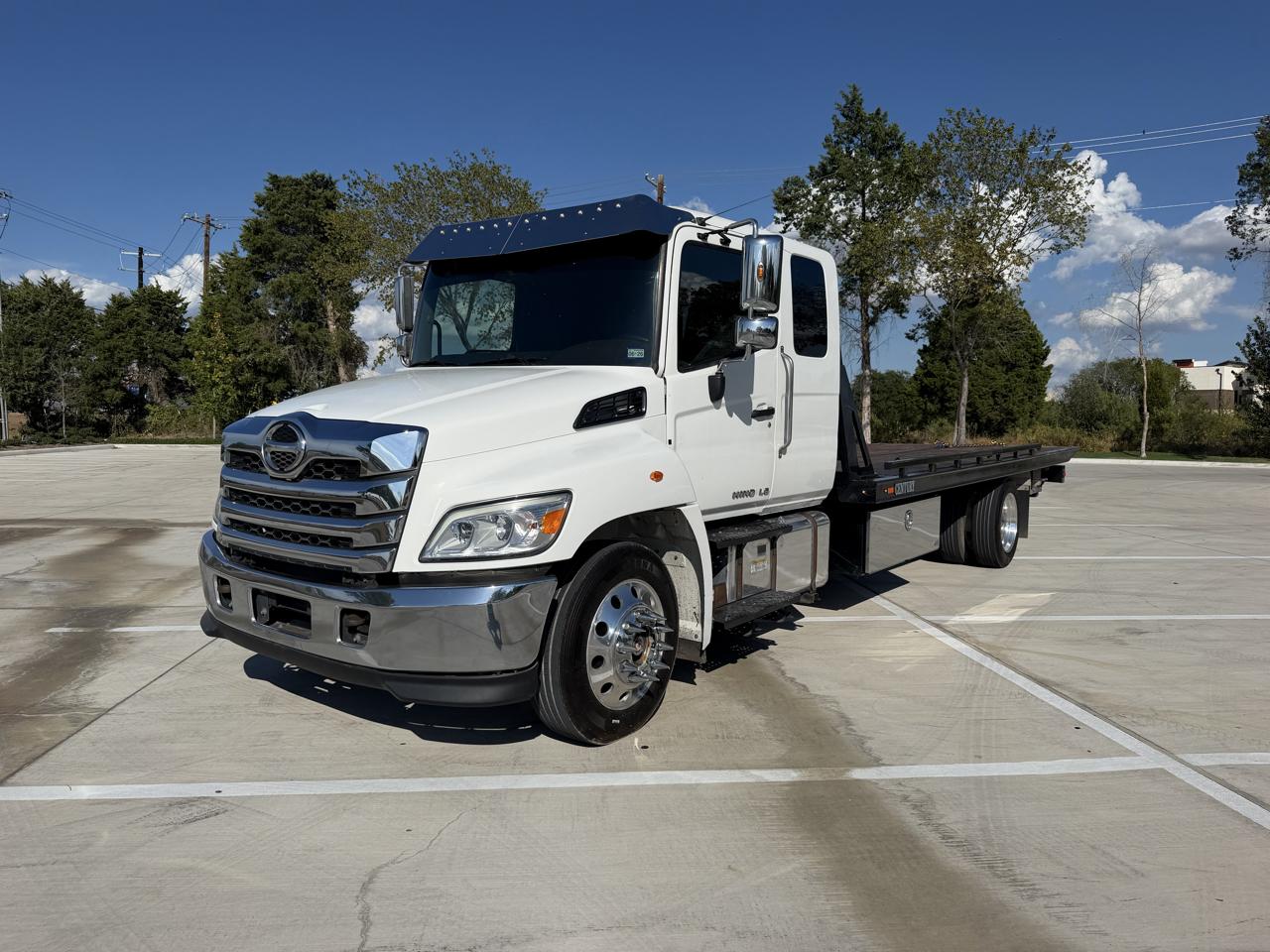 Hino Conventional Cab  2023