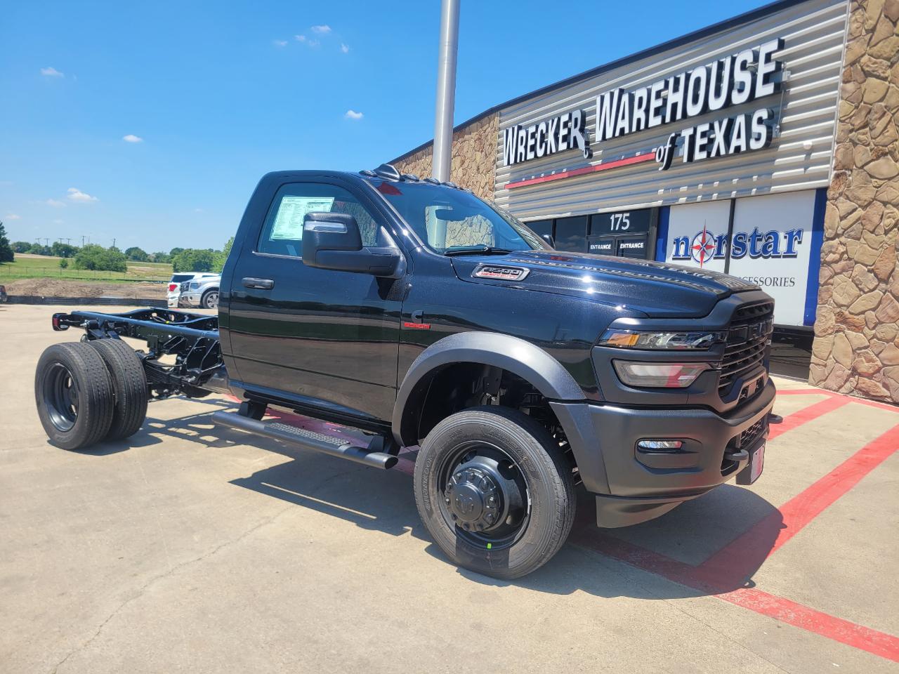RAM 4500 Chassis Cab Tradesman 4x2 Reg Cab 60" CA 144.5" WB 2026