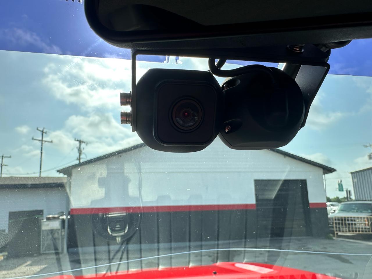 Ford Super Duty F-550 DRW 2WD Reg Cab 165" WB 84" CA XLT 2016