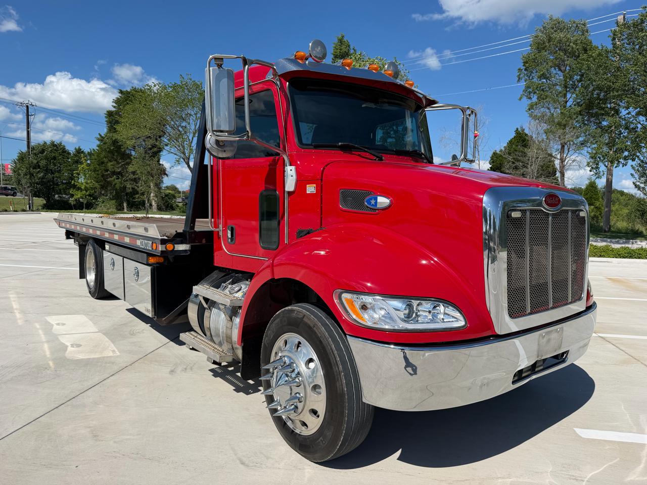 Peterbilt 337  2018