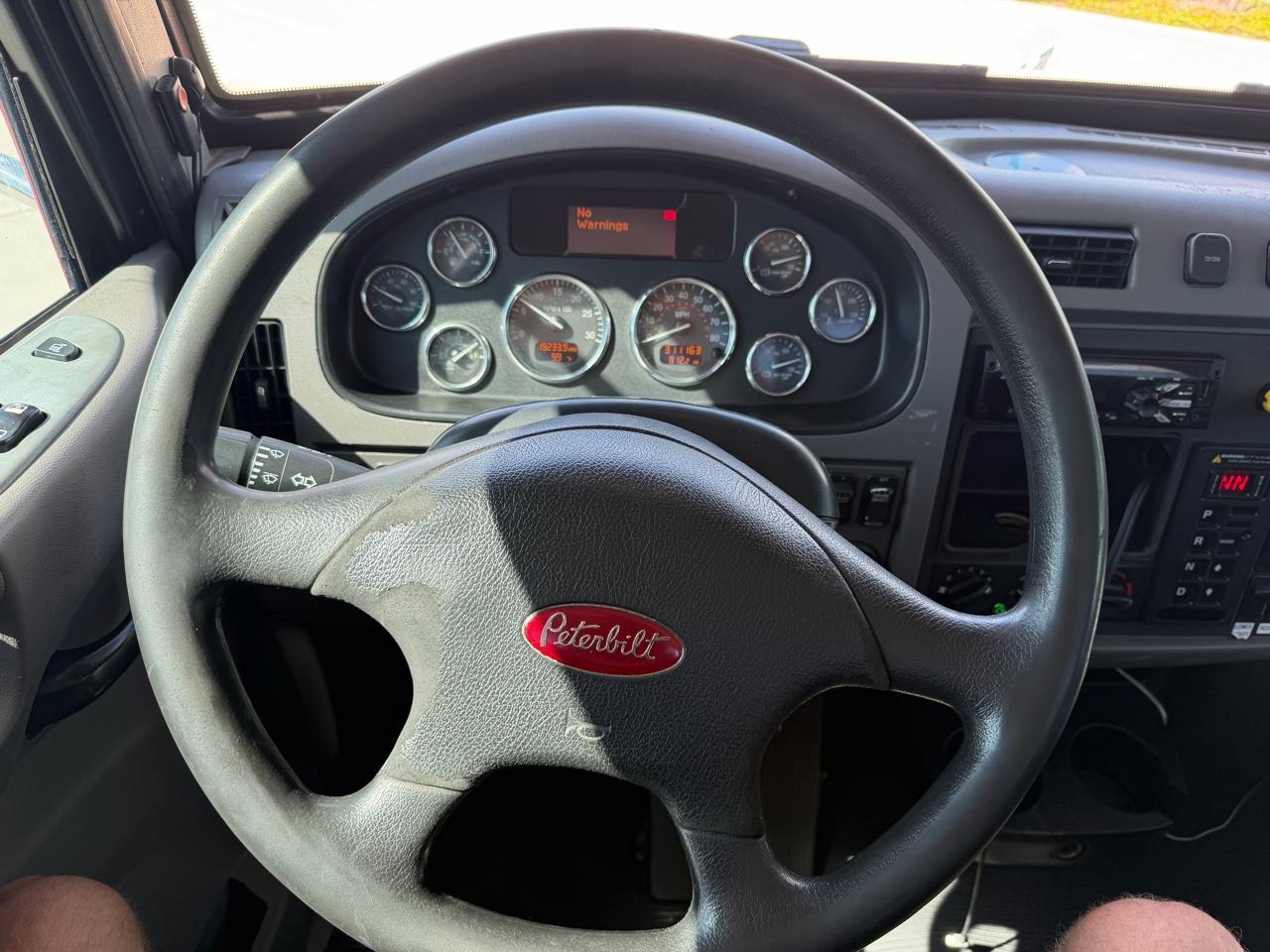Peterbilt 337  2018