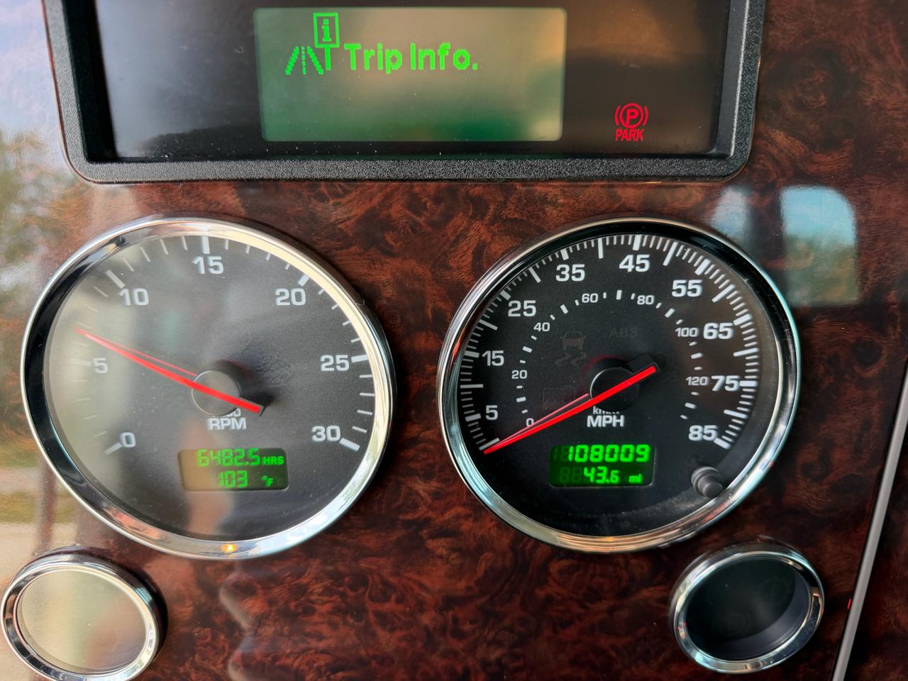 Kenworth T370  2022