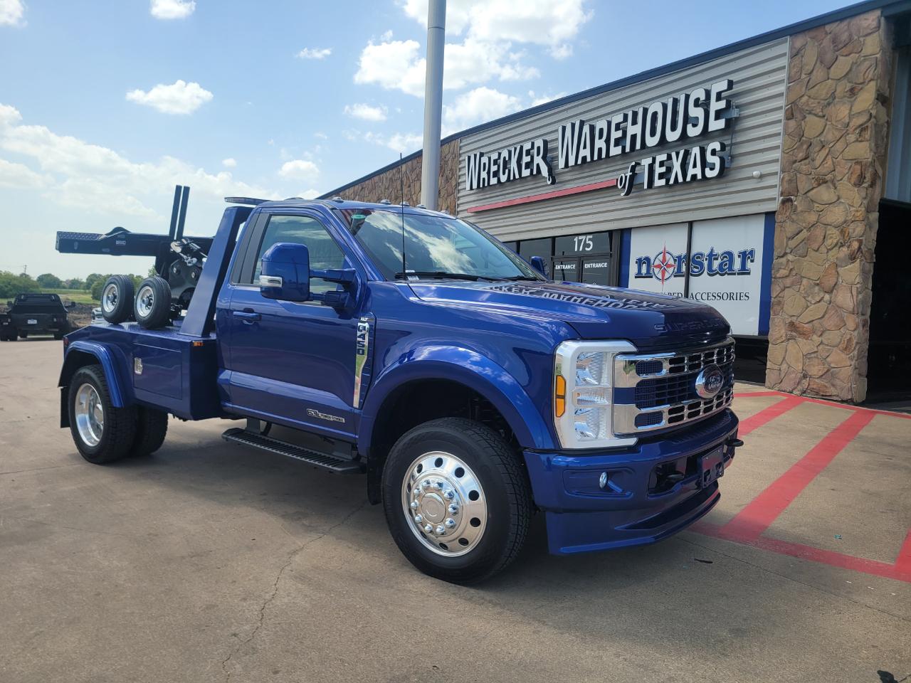2026 Ford Super Duty F-450 DRW XLT 2WD Reg Cab 145" WB 60" CA