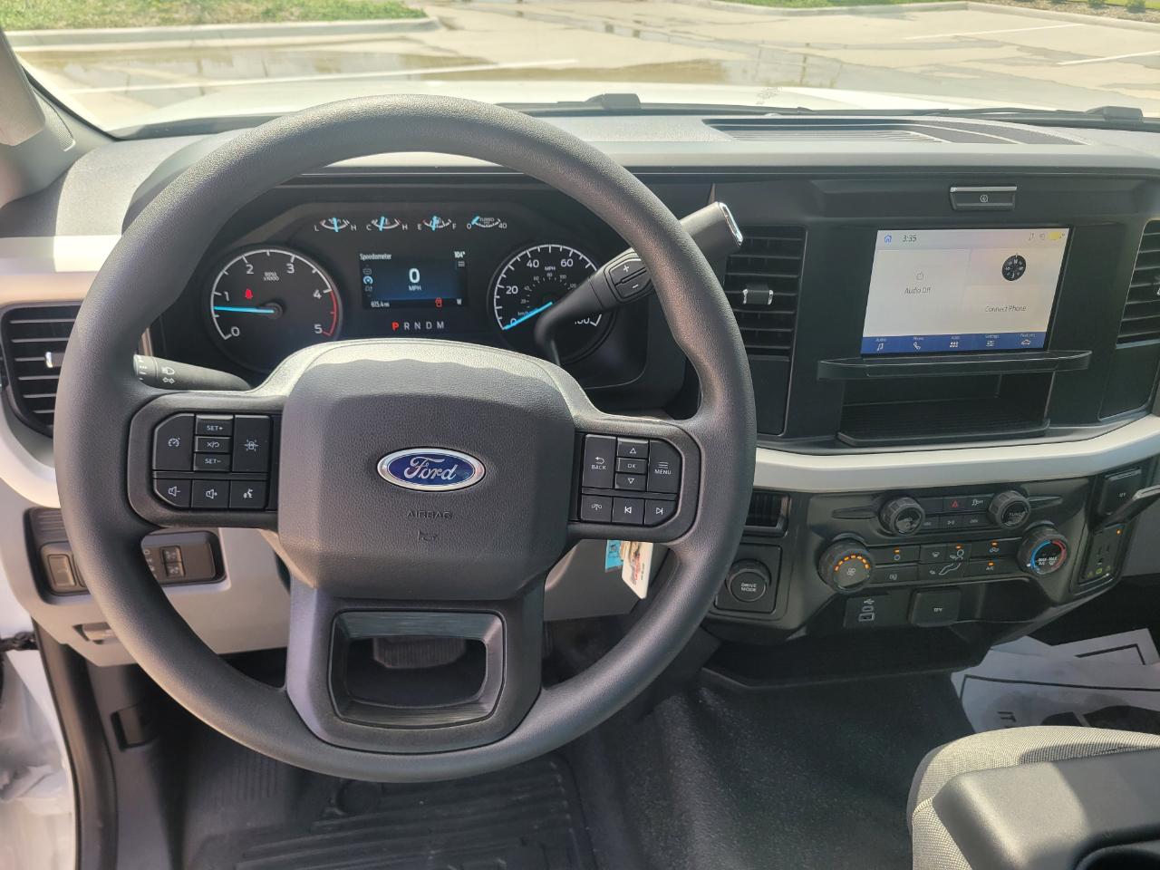 Ford Super Duty F-450 DRW XLT 2WD Reg Cab 145" WB 60" CA 2026