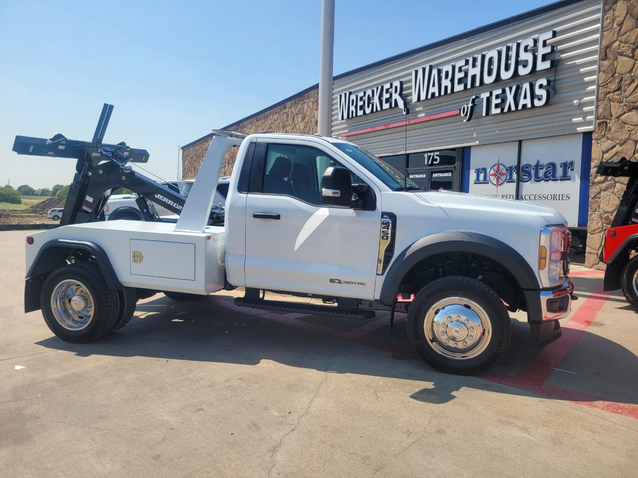 Ford Super Duty F-450 DRW  2026