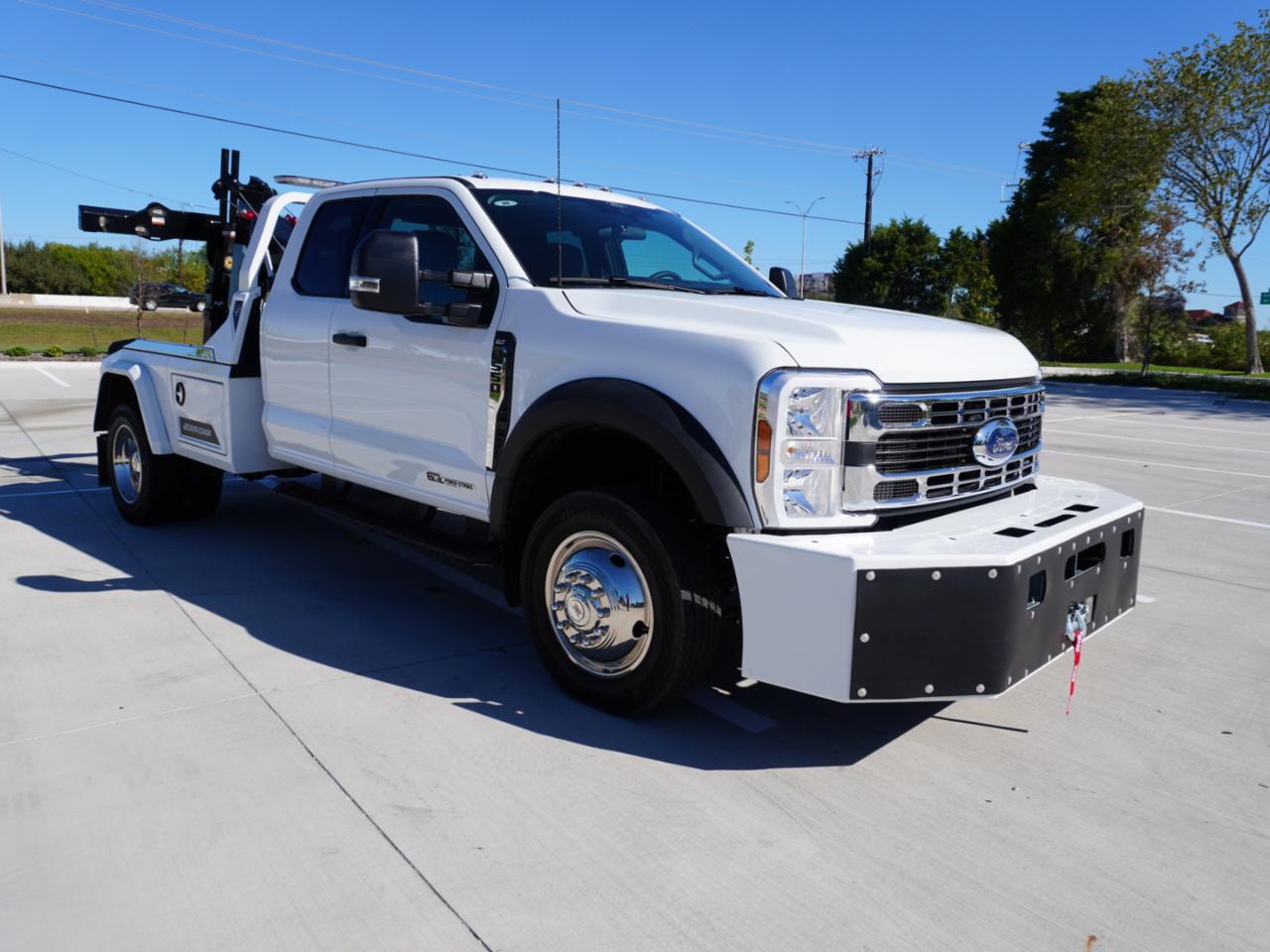Ford Super Duty F-550 DRW  2026