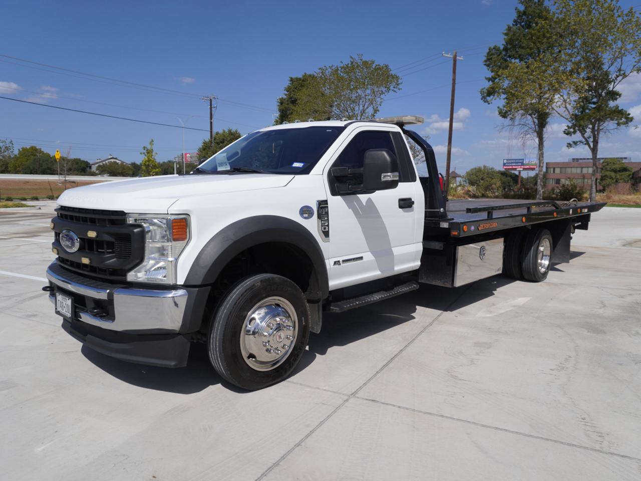 Ford F-550  2022