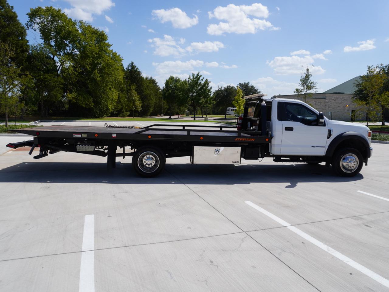 Ford F-550  2022