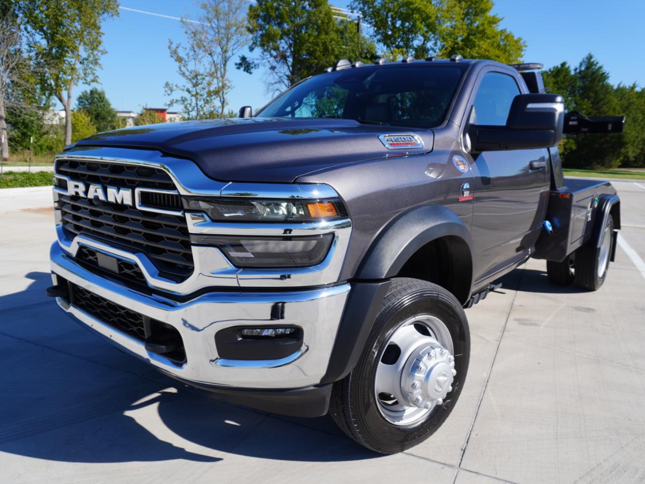 RAM 4500 Chassis Cab Tradesman 4x2 Reg Cab 60" CA 144.5" WB 2025