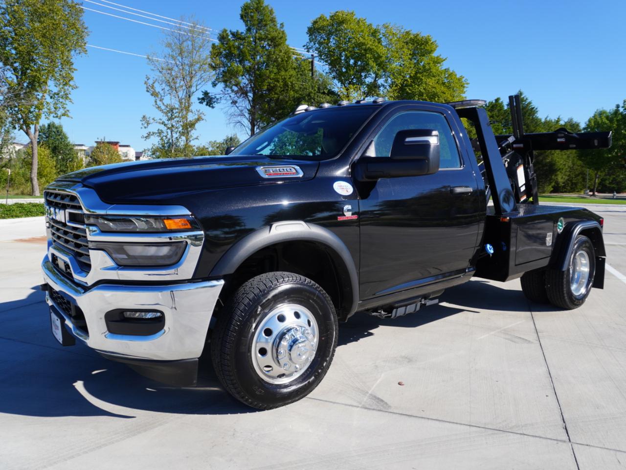 RAM 3500 Chassis Cab Tradesman 2WD Reg Cab 60" CA 143.5" WB 2025
