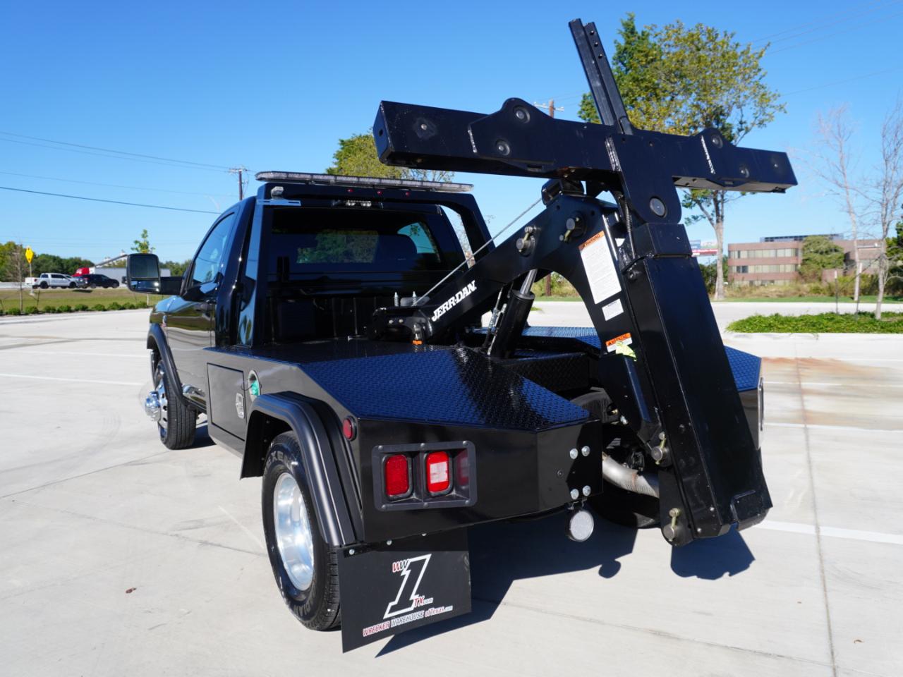 RAM 3500 Chassis Cab Tradesman 2WD Reg Cab 60" CA 143.5" WB 2025