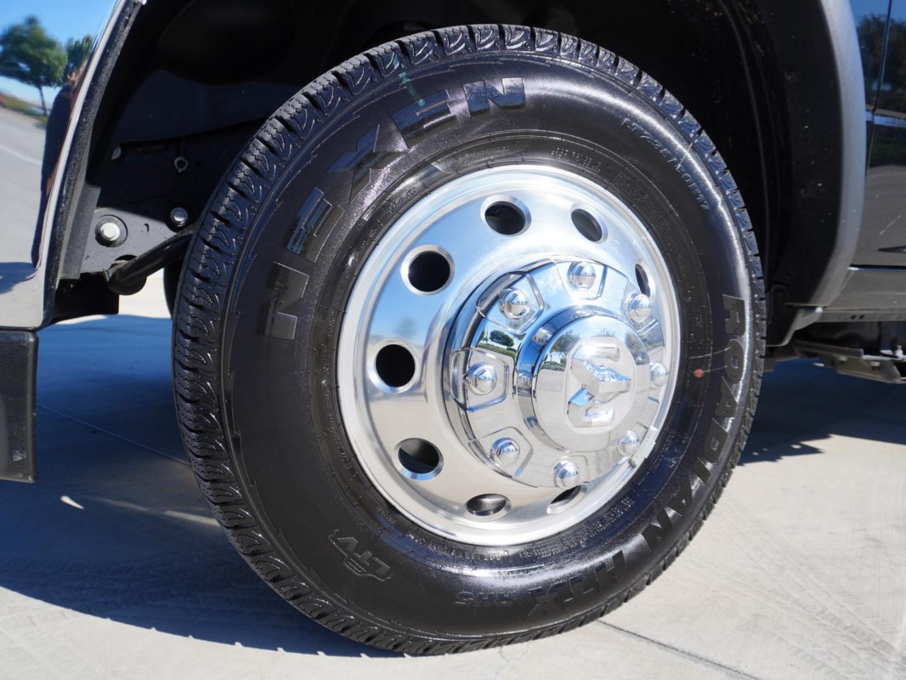 RAM 3500 Chassis Cab Tradesman 2WD Reg Cab 60" CA 143.5" WB 2025