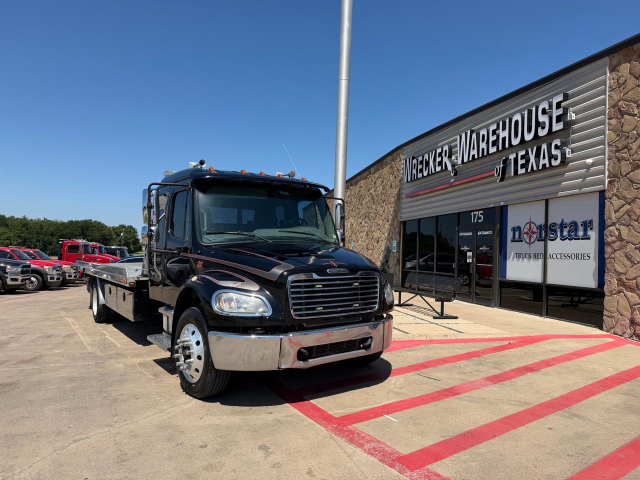 Freightliner M2 106 Medium Duty  2020
