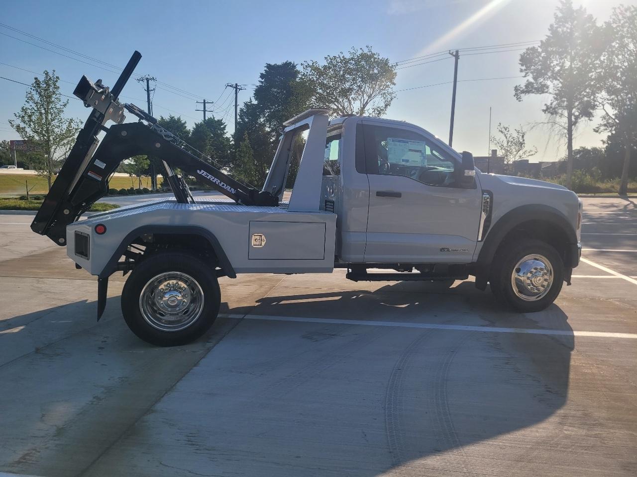 Ford Super Duty F-450 DRW  2026