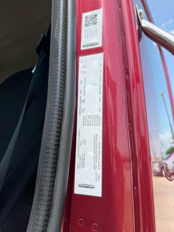 Freightliner M2 106  2027