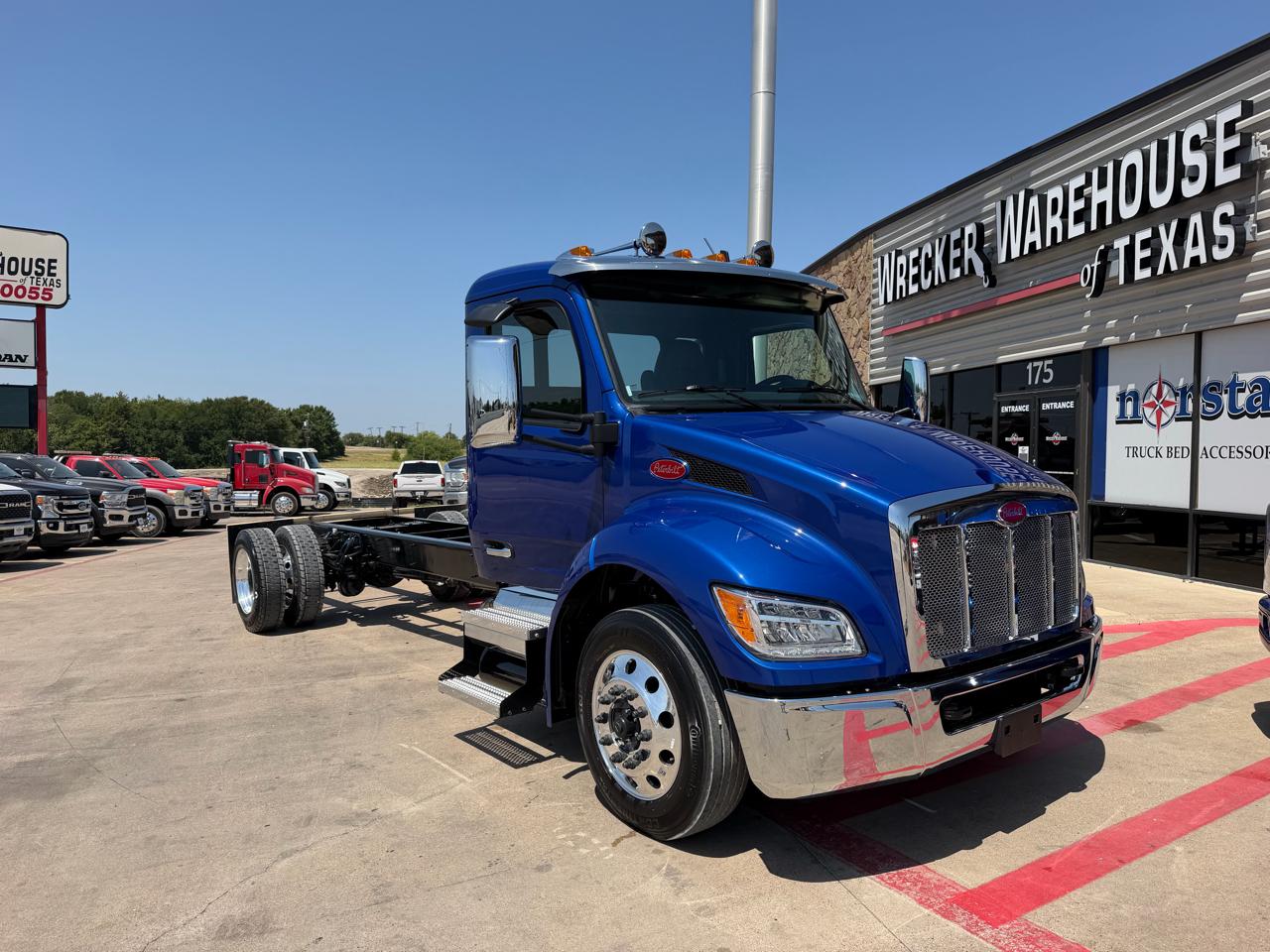 Peterbilt 536  2027