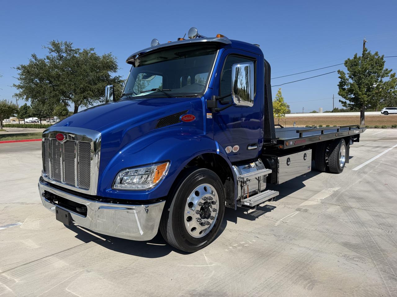 Peterbilt 536  2027