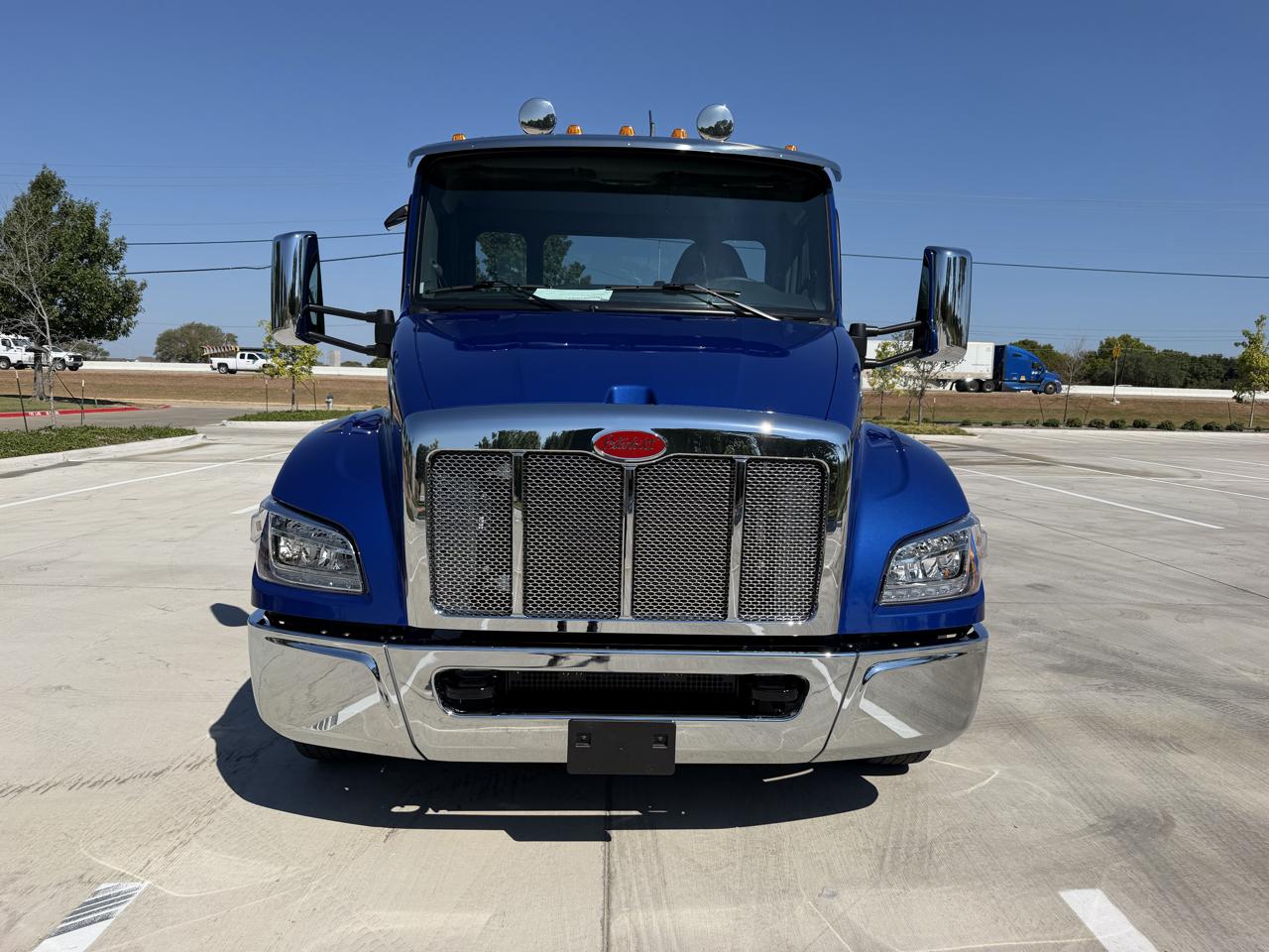 Peterbilt 536  2027